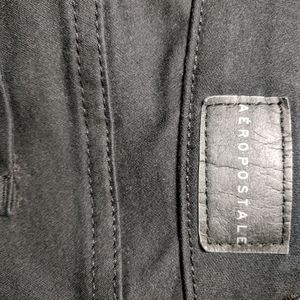 Aeropostale cropped pants